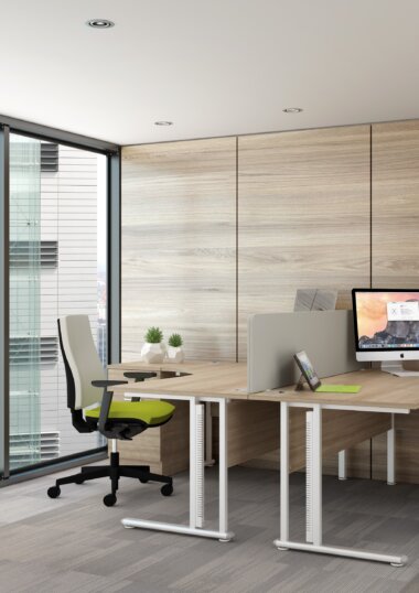 Desk Mounted Contract Screens Brochure Image