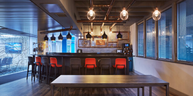 Simply Business Case Studies Featured Image